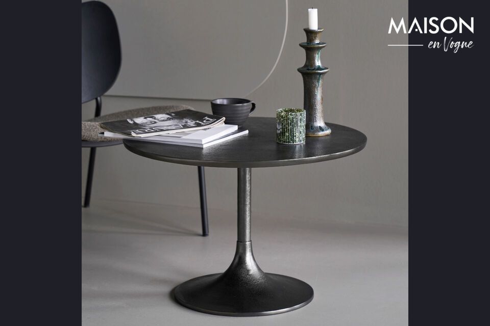 Elegancia y modernidad con esta mesa de centro de aluminio negro.