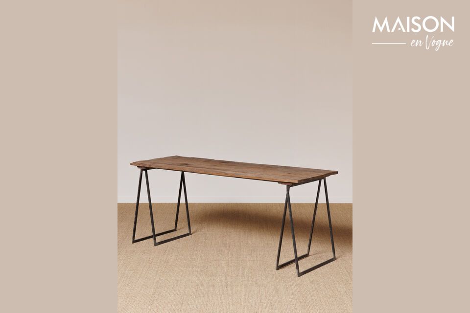 Mesa de comedor de madera oscura Sutton Chehoma