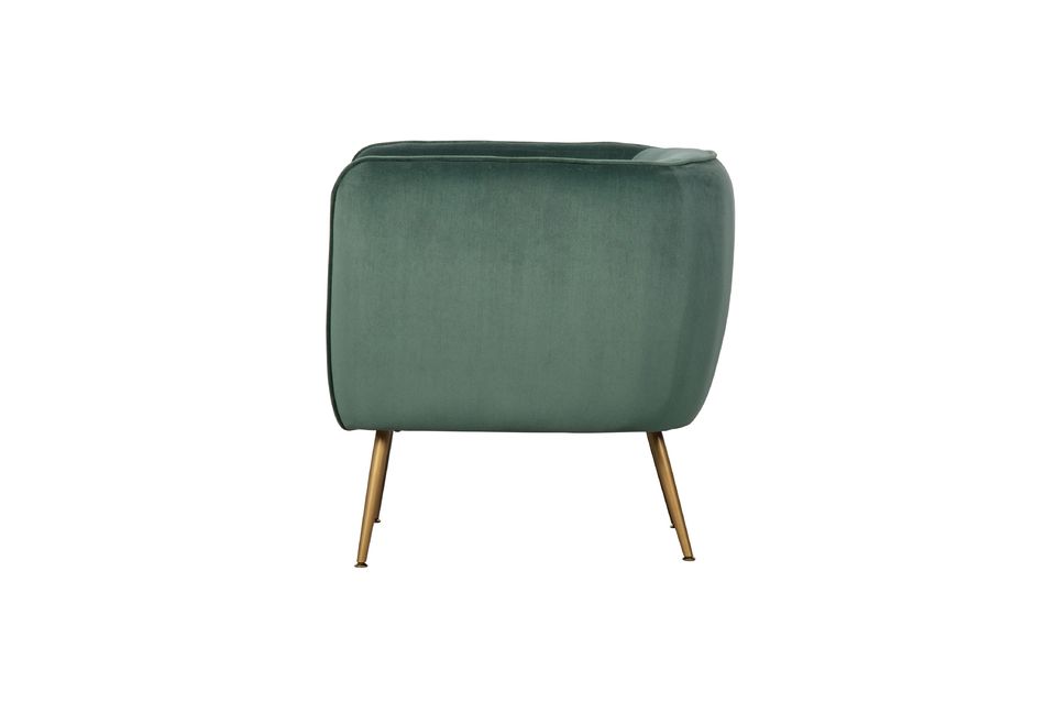 El elegante y moderno sillón en tela de terciopelo verde con patas doradas es una hermosa adición